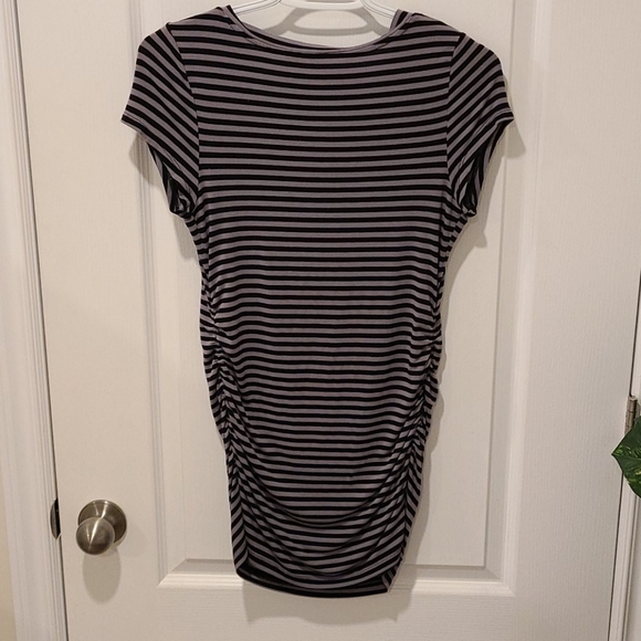 Maternity top - Picture 2 of 4